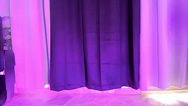 Candy_temptation0's Webcam Show