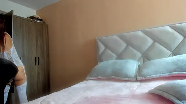 عرض كام camila_star10