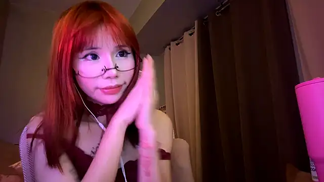 NoellaTrumbull 网络视讯表演