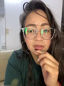 alisbloom Chat XXX live