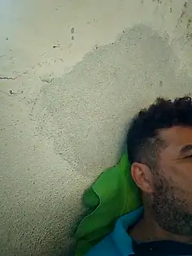 tarra122: διαδικτυακό σόου στην κάμερα