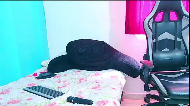 Diana_Lozano's Live XXX Chat