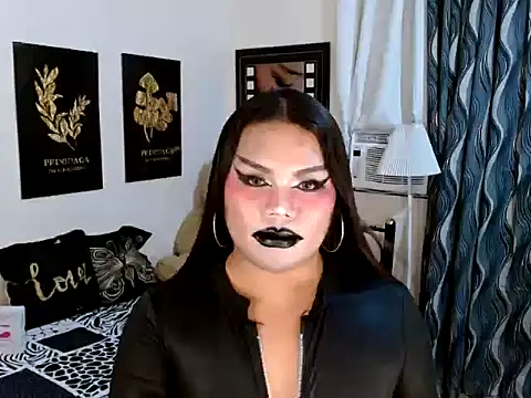 TSbrianaHugeCock Pertunjukan Webcam