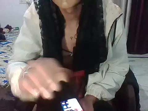 Honey_980 élő XXX-chatje