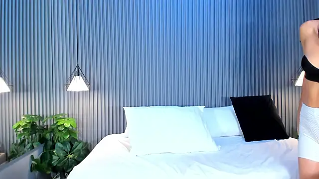 AnahinClar élő XXX-chatje