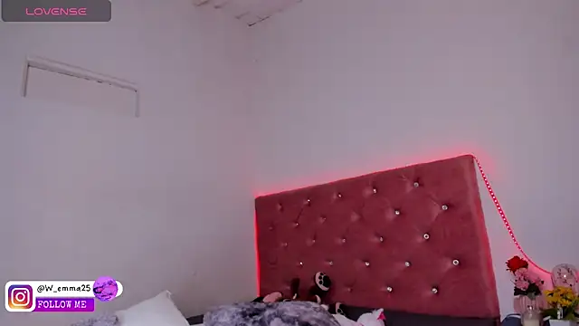 Chatroom XXX en direct de _Emma_whiitee_