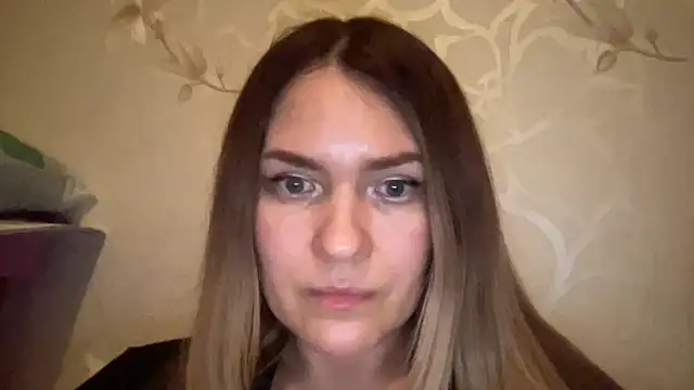 MilysorenのライブXXXチャット