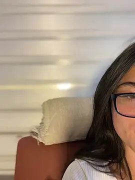 PamelaJonsom_ Chat XXX live