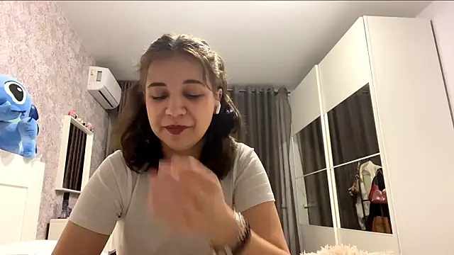 Lunavirexiall Chat XXX live