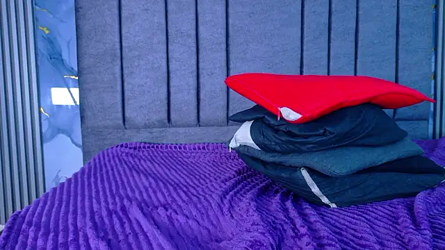 DANIK_STAR élő XXX-chatje