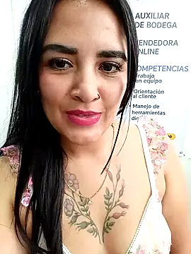 MAYE__13 Live XXX-Chat