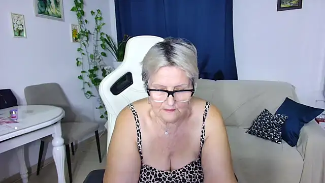 Selenna57 Webcamshow