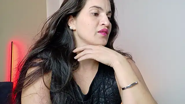 Chatroom XXX en direct de lizdevine