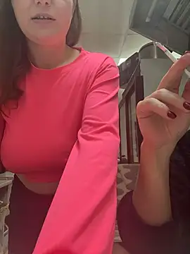 _Mila_LoveのライブXXXチャット