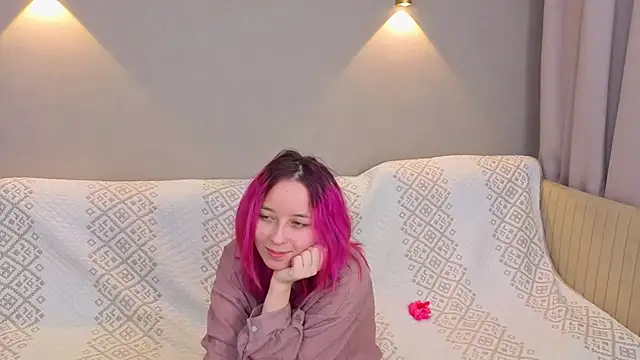 Pokazy przed kamerką – InaAlejandro