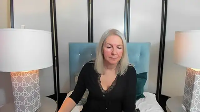 Вебкам-шоу EricaTop