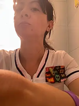 aphrodite_sexy Adlı Modelin Canlı XXX Sohbeti