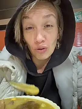 MAGDALAKOVANOVA Chat XXX live