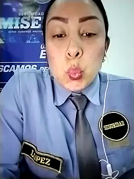 Chat XXX en directo de CRISTAL__11