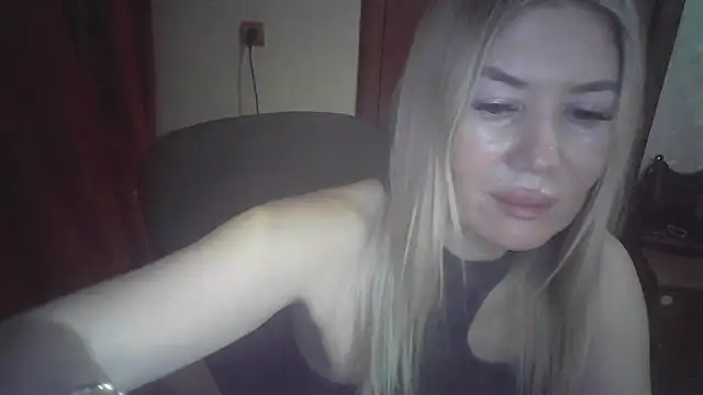 دردشة Kovirith الجنسية المباشرة