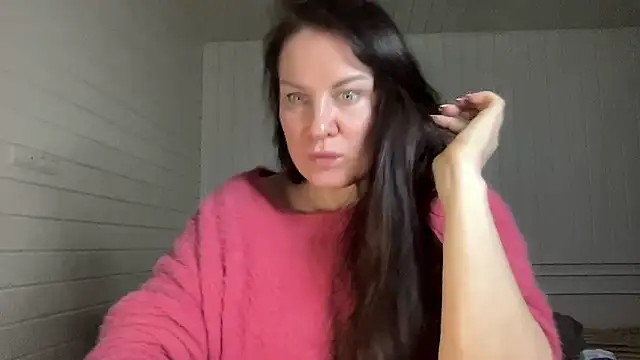 Tarivona 라이브 XXX 채팅