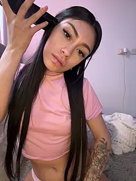 Bonny_Eva Adlı Modelin Canlı XXX Sohbeti