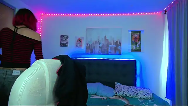 goth_minerva's Webcam Show