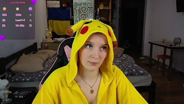 Pertunjukan Kamera Web Mary_Blu