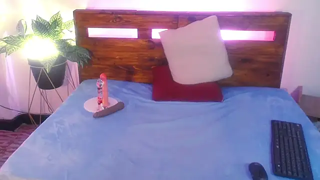 Yeseniaa25_ 现场XXX聊天