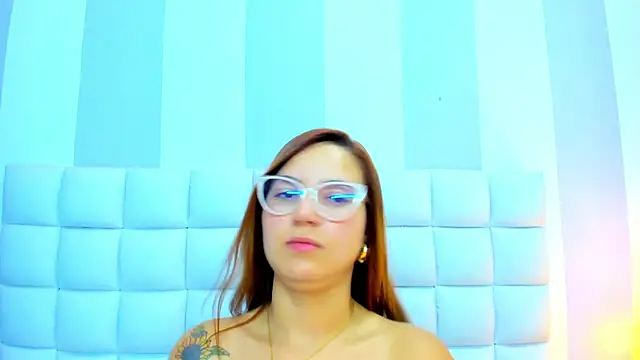 Chat XXX ao vivo de teresasroom_