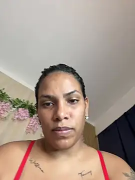 ArielleMillerr- Chat XXX in diretta