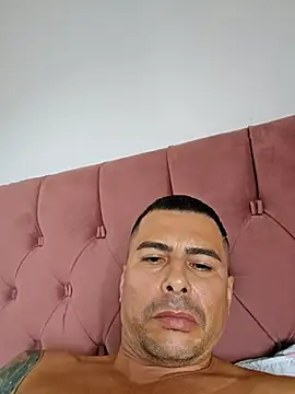 Czat XXX na żywo – Vini_09