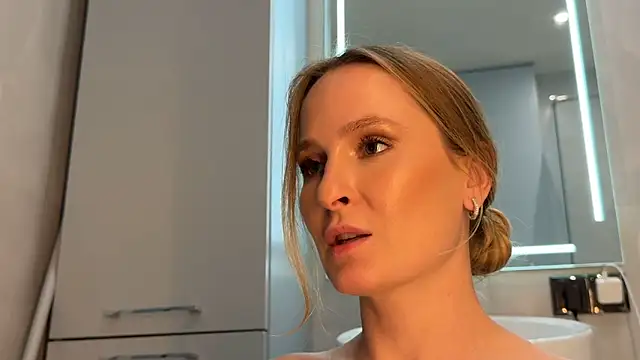 Peach__juice Live XXX Chat