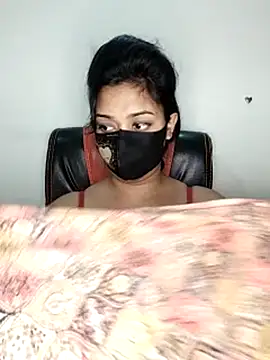 Tapur- Live XXX-Chat