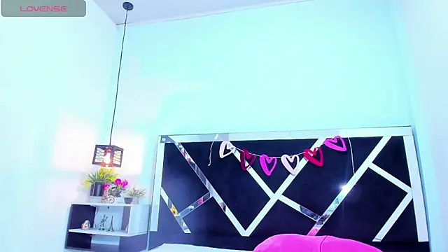 iisabella_noa élő XXX-chatje