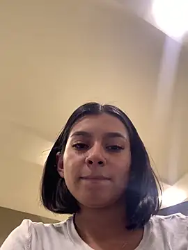 AlyssaRay élő XXX-chatje