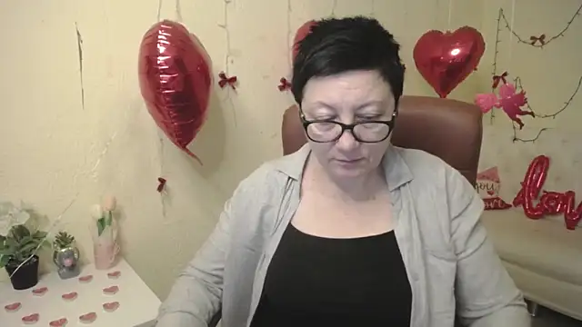 EmilyL0ve live XXX chat