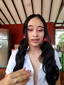 l0lita_emi live XXX chat