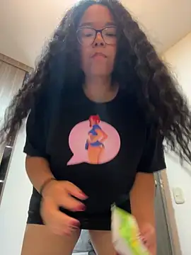 دردشة XMara الجنسية المباشرة