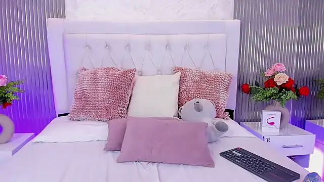 MelodySweetHoney Chat XXX in diretta