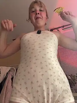 KeLsi_MoRRoe_: онлайн-секс-чат