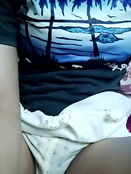 QueenSoreal élő XXX-chatje