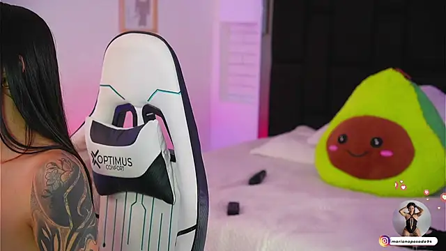 Marianamonroe_ élő XXX-chatje