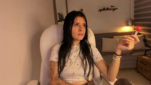 Chatroom XXX en direct de yenny_garcia