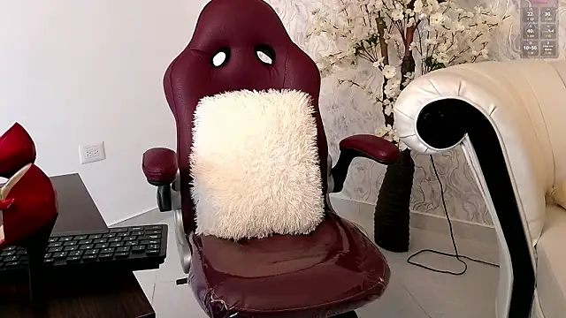 Chatroom XXX en direct de aura_sanders1