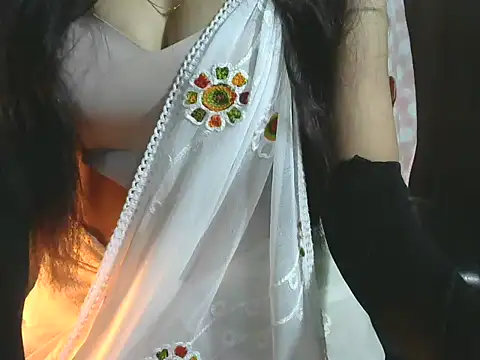 sheetal-sheetal95 Adlı Modelin Canlı XXX Sohbeti