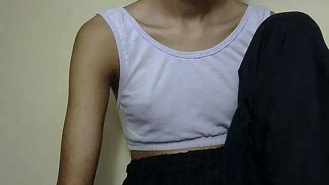 Anu_tiny's Live XXX Chat