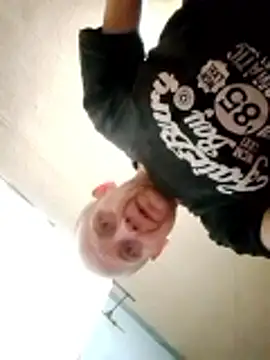 عرض كام Jarektchurzewski