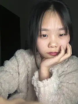 Emely-lysea's Live XXX Chat