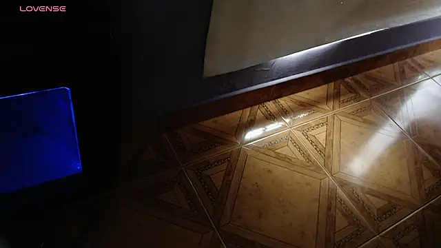 _Caroline34 现场XXX聊天